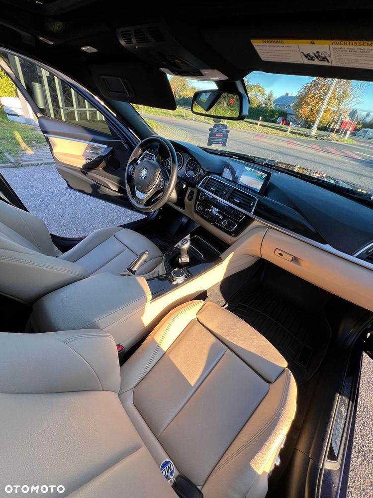 BMW Seria 3 330i Sport Line - 20