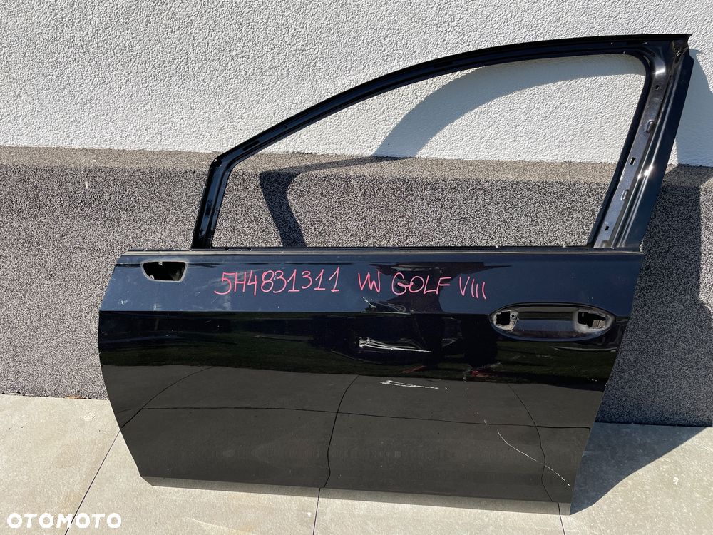 DRZWI PRZEDNIE LEWE  VW GOLF VIII 5H4831311
