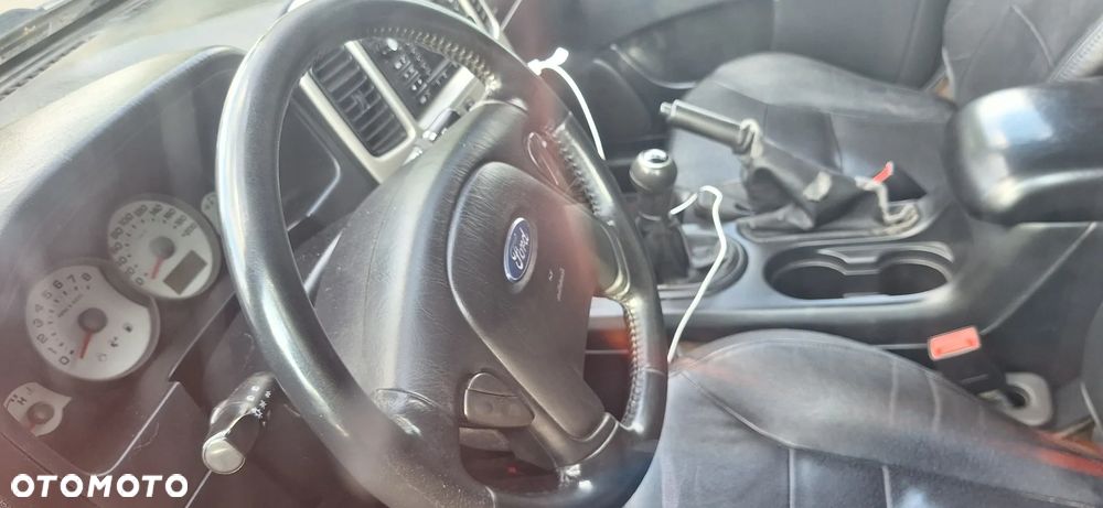 Ford Maverick - 3