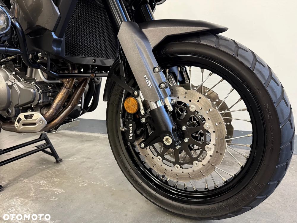 Benelli TRK 502X - 16