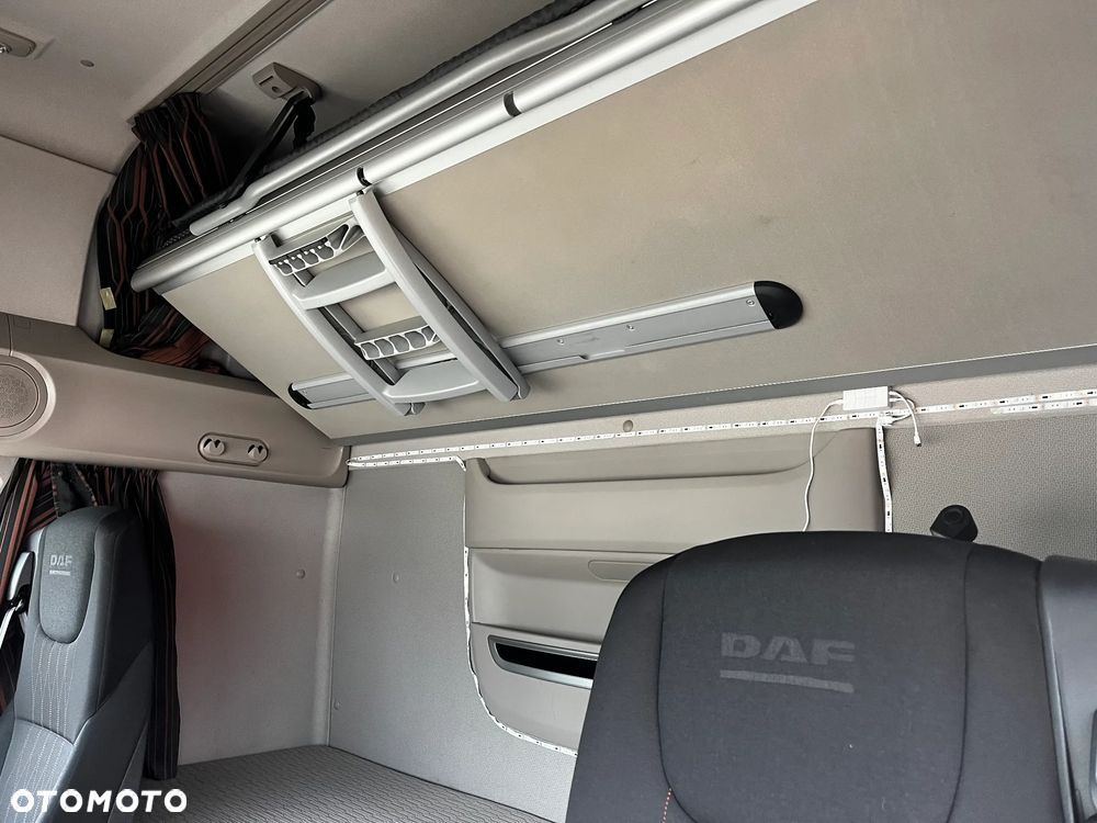 DAF XF 106.530 SUPERSPACECAB/SPROWADZONY/SERWISOWANY/PRZEBIEG ORYGINALNY/LODÓWKA - 11