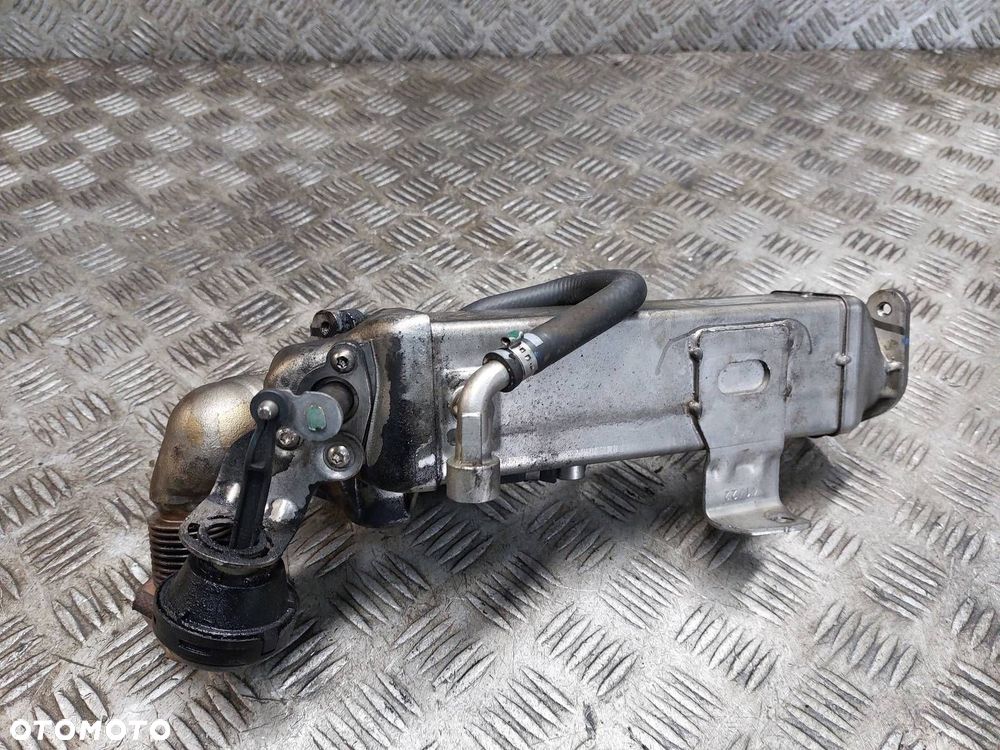 CHŁODNICZKA SPALIN EGR + ZAWÓR BMW F11 520d 2.0 D N47 7810751 7810871 - 5
