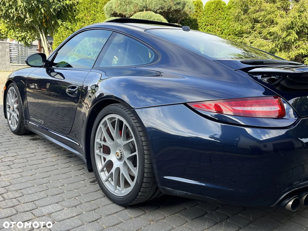 Porsche 911 Carrera GTS PDK - 11