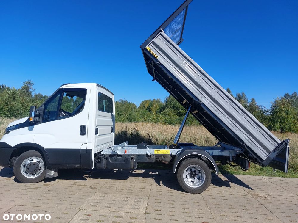 Iveco Daily 35C13 - 1
