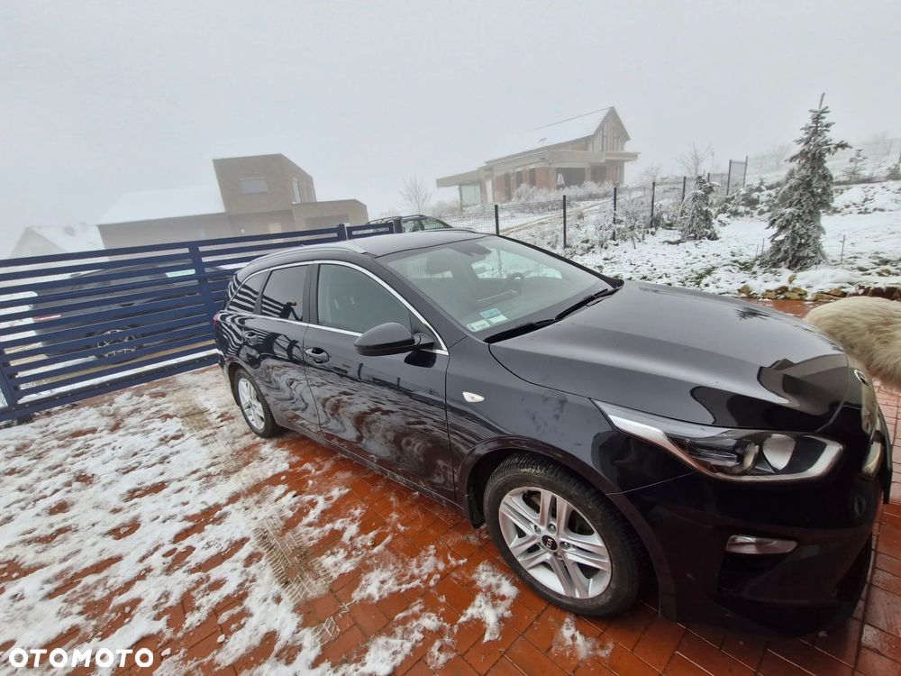 Kia Ceed 1.5 T-GDI M - 3