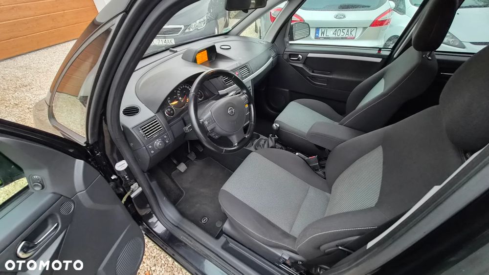 Opel Meriva 1.6 16V Cosmo - 24