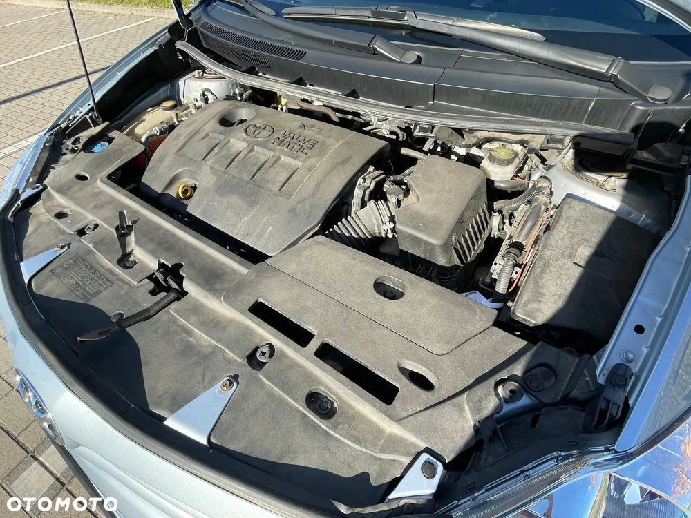Toyota Auris 1.6 Executive - 28