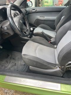 Peugeot 206 CC 1.6 - 19