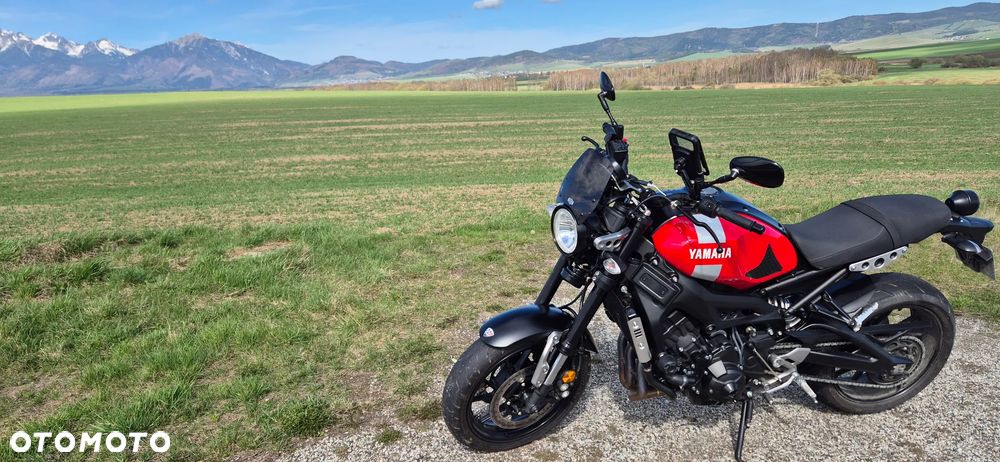 Yamaha XSR - 1