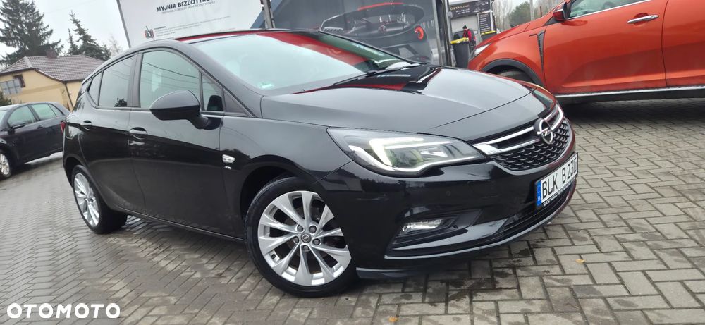 Opel Astra 1.6 CDTI Cosmo - 19