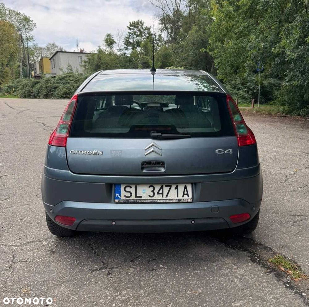 Citroën C4 - 4