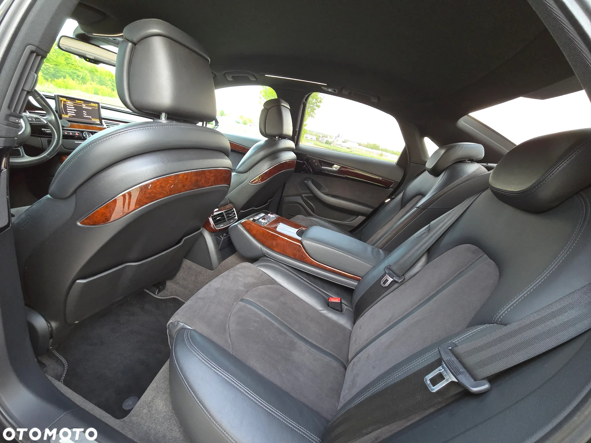 Audi A8 4.2 TDI Quattro - 11