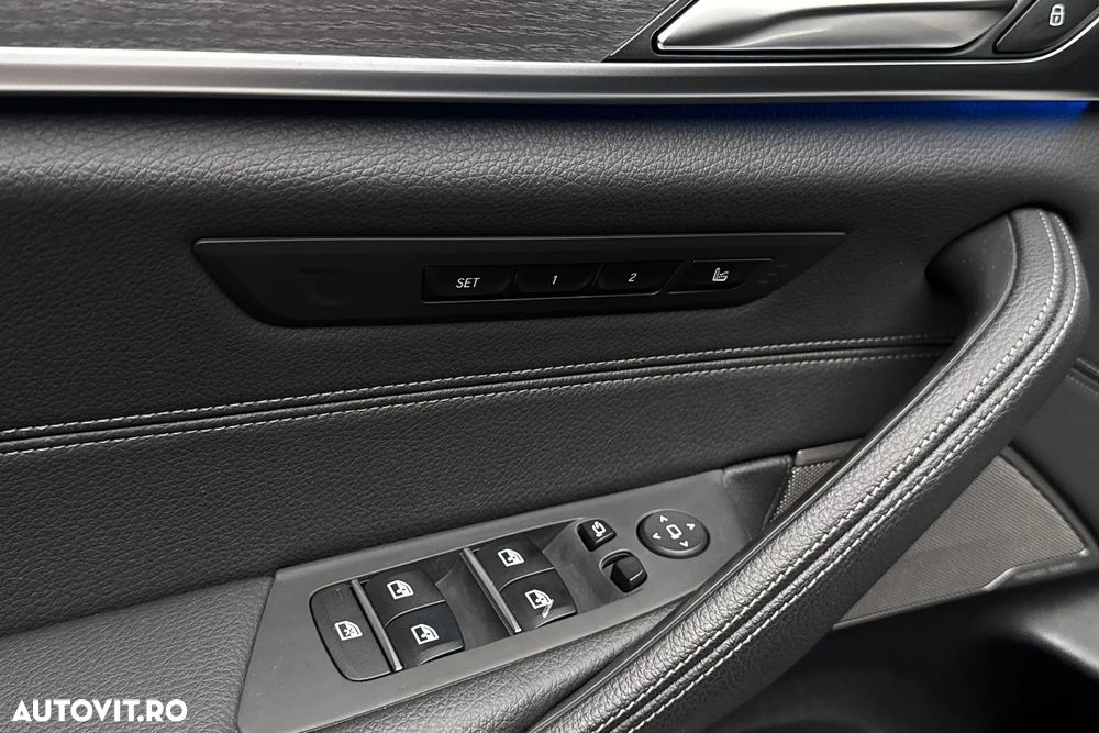 BMW 5 Series 2020 — imagine 31