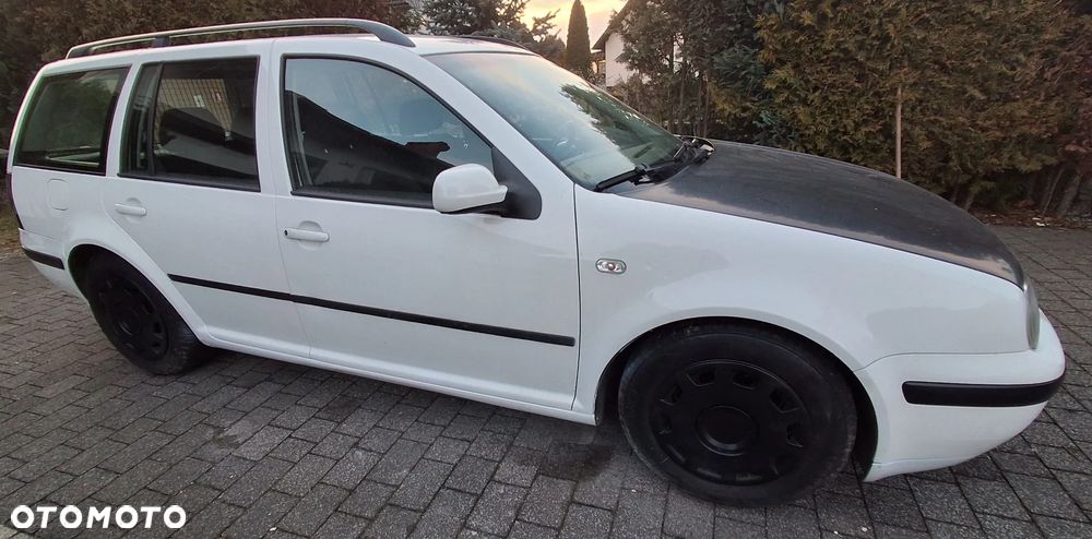 Volkswagen Golf 1.9 TDI Comfortline - 4