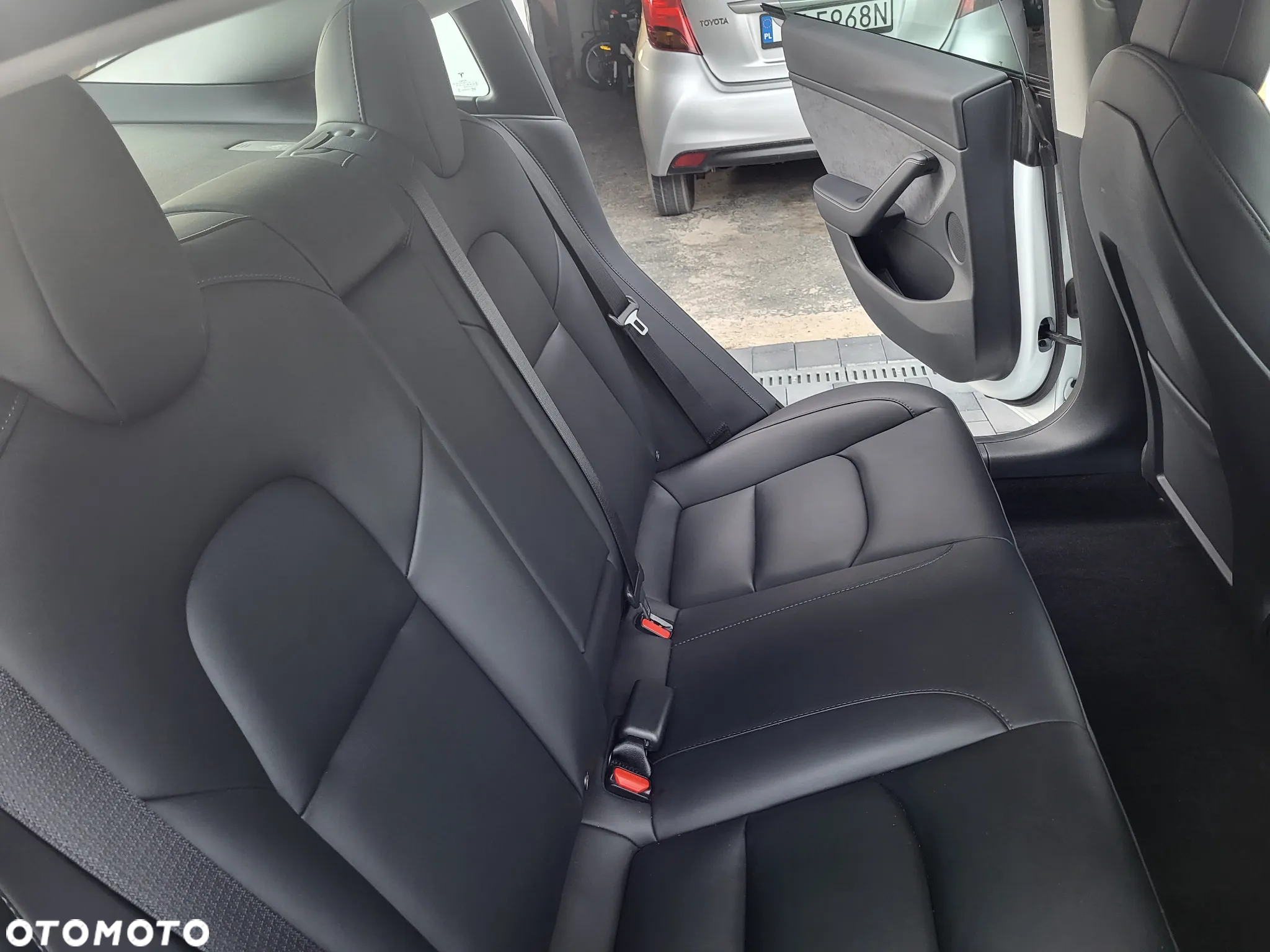 Tesla Model 3 - 23
