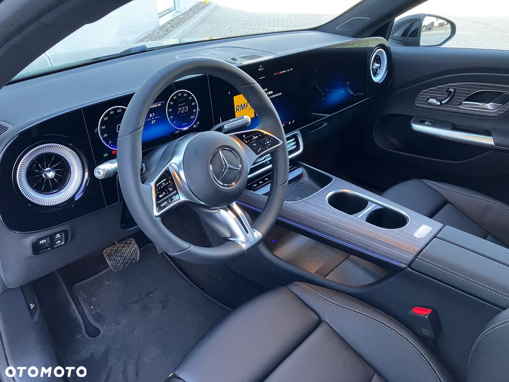 Mercedes-Benz CLA - 4