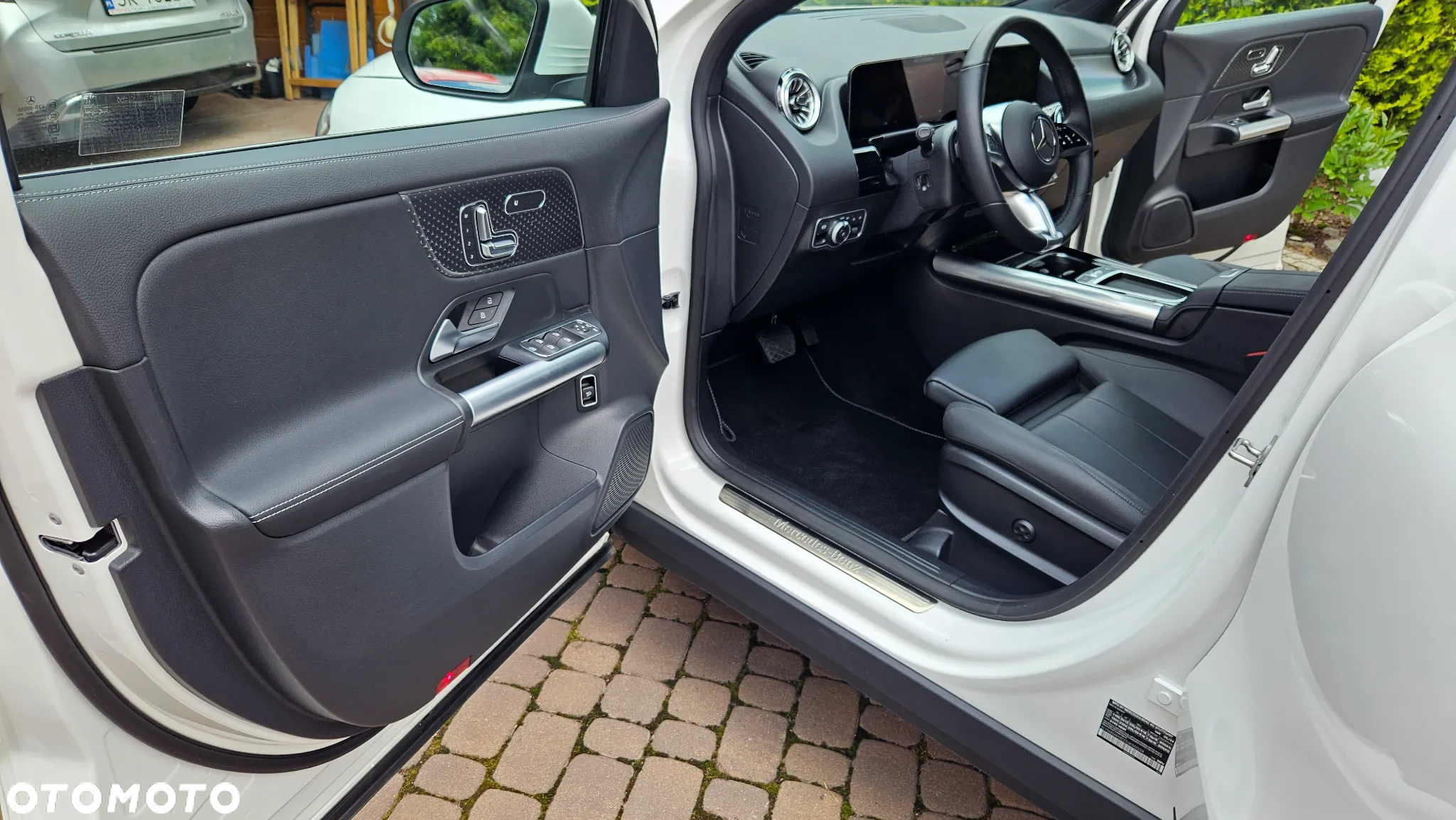 Mercedes-Benz GLA 250 4-Matic AMG Line - 22