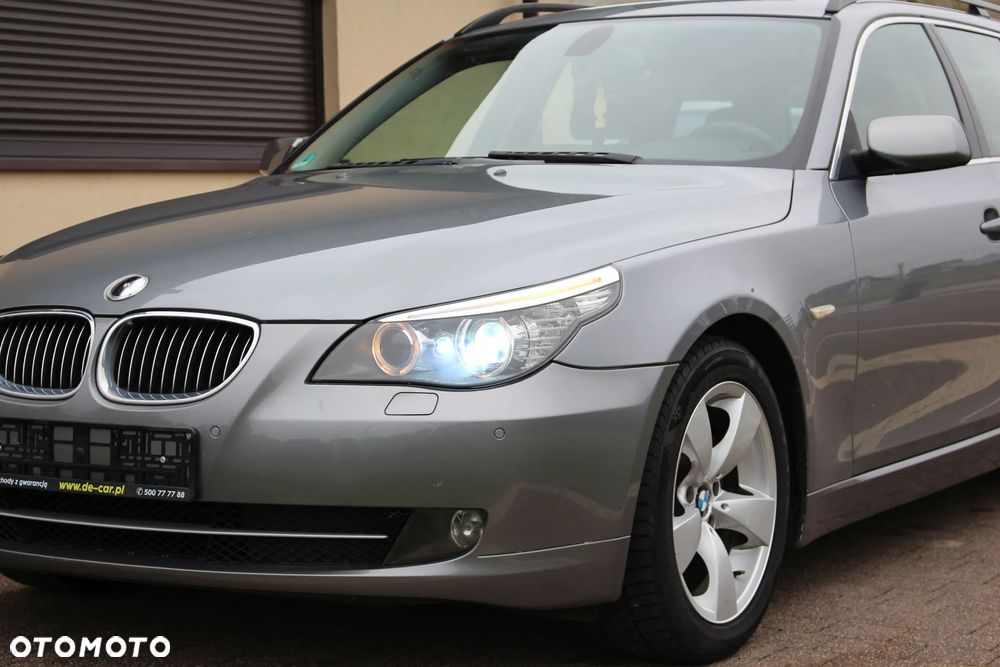 BMW Seria 5 523i Edition Exclusive - 8