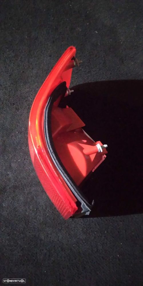 Farolim Stop Esq Audi A6 (4G2, 4Gc, C7) - 2