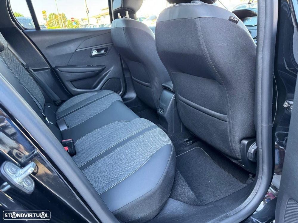 Peugeot 208 1.2 Hybrid Allure e-DCS6 - 15