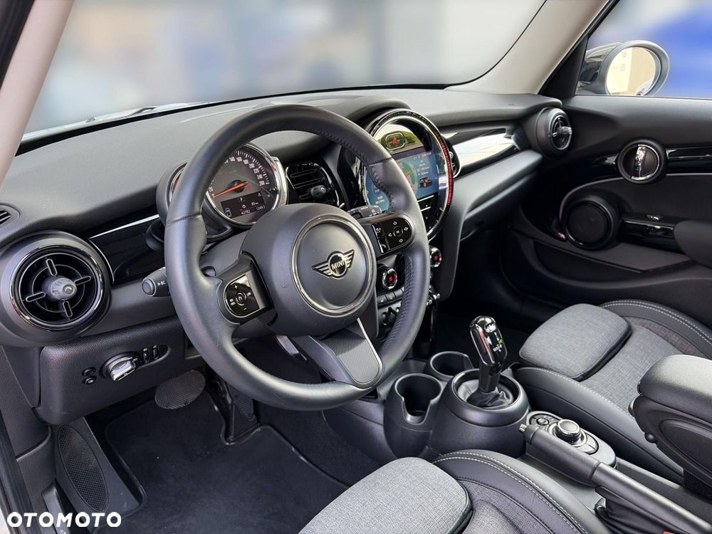 MINI Cooper Classic Trim - 5
