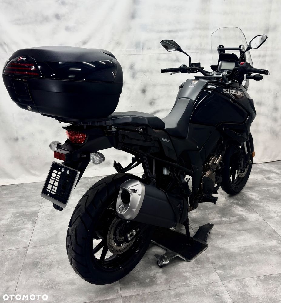 Suzuki V-STROM - 23
