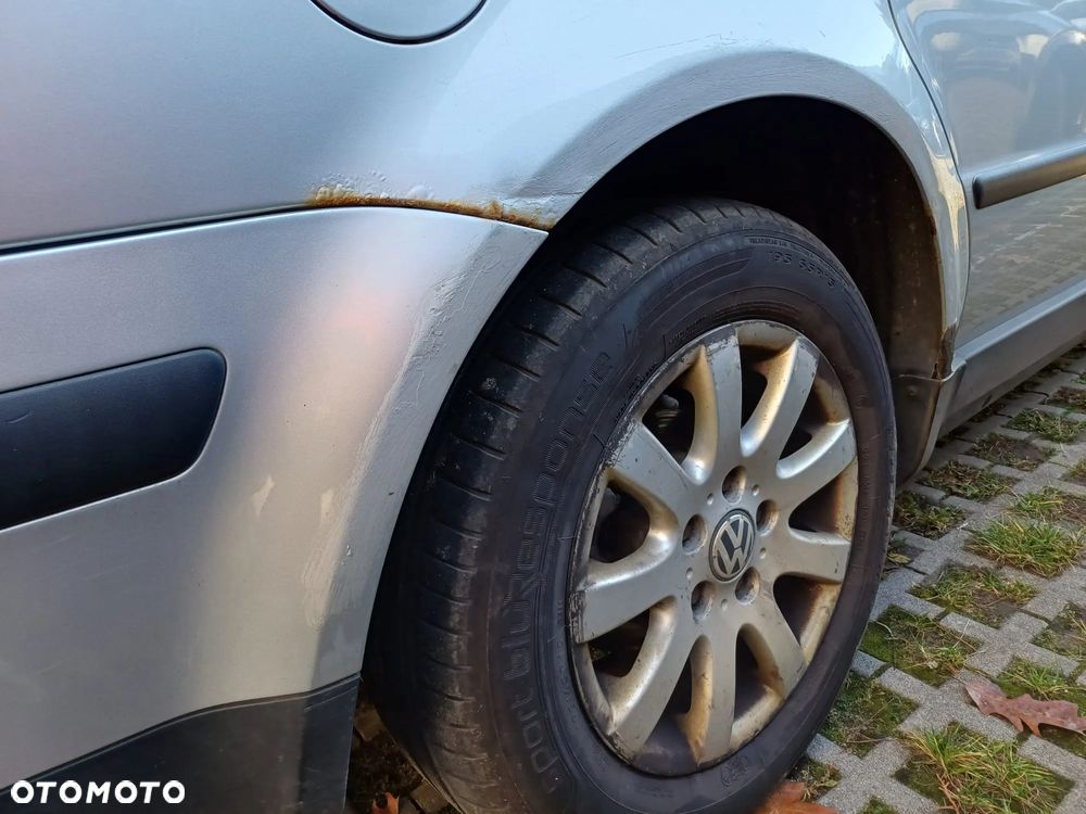 Volkswagen Passat 1.9 TDI Comfortline - 18