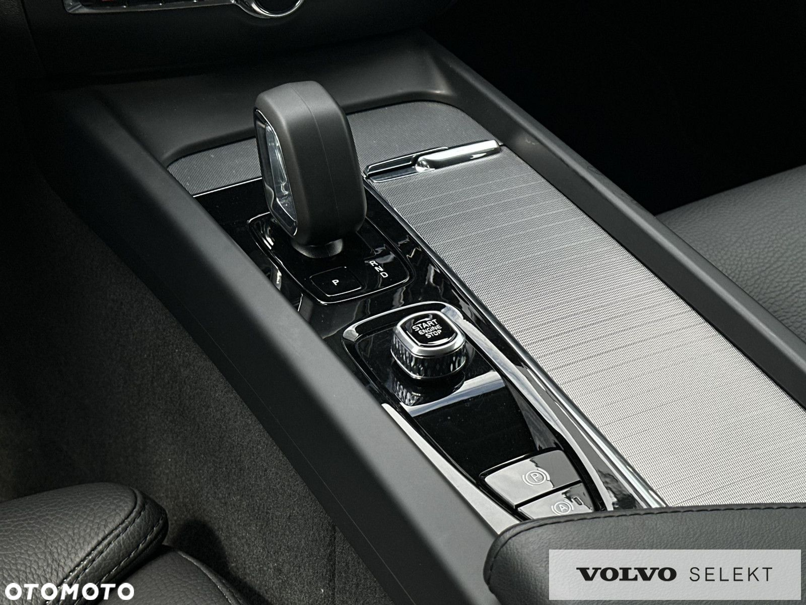 Volvo V60 Cross Country - 22