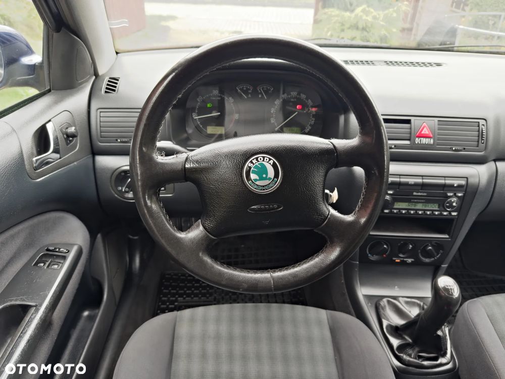 Skoda Octavia - 22