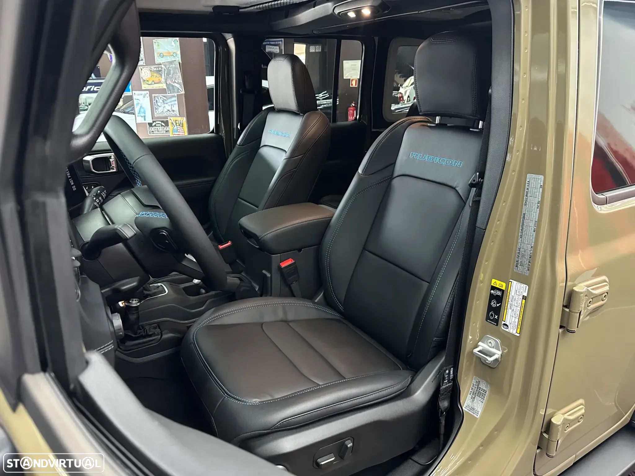 Jeep Wrangler - 22