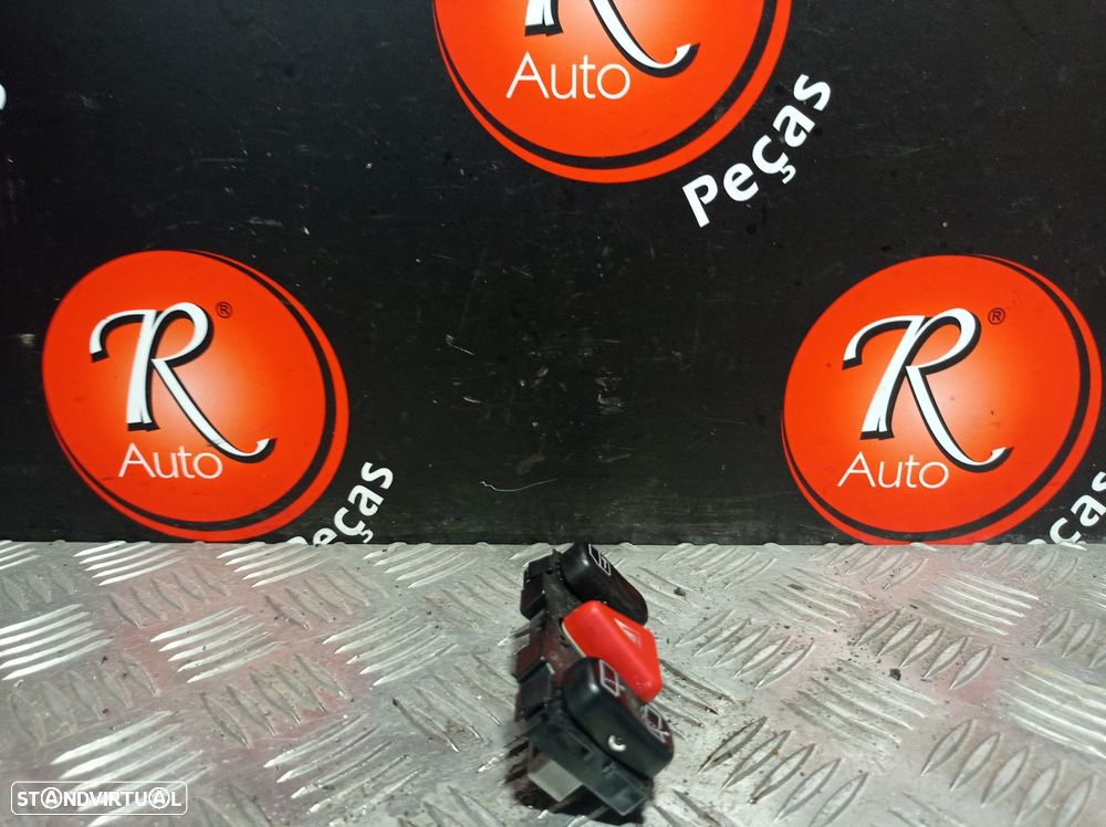 Botão 4 Piscas  Mercedes-Benz C-Class T-Model (S202) - 4