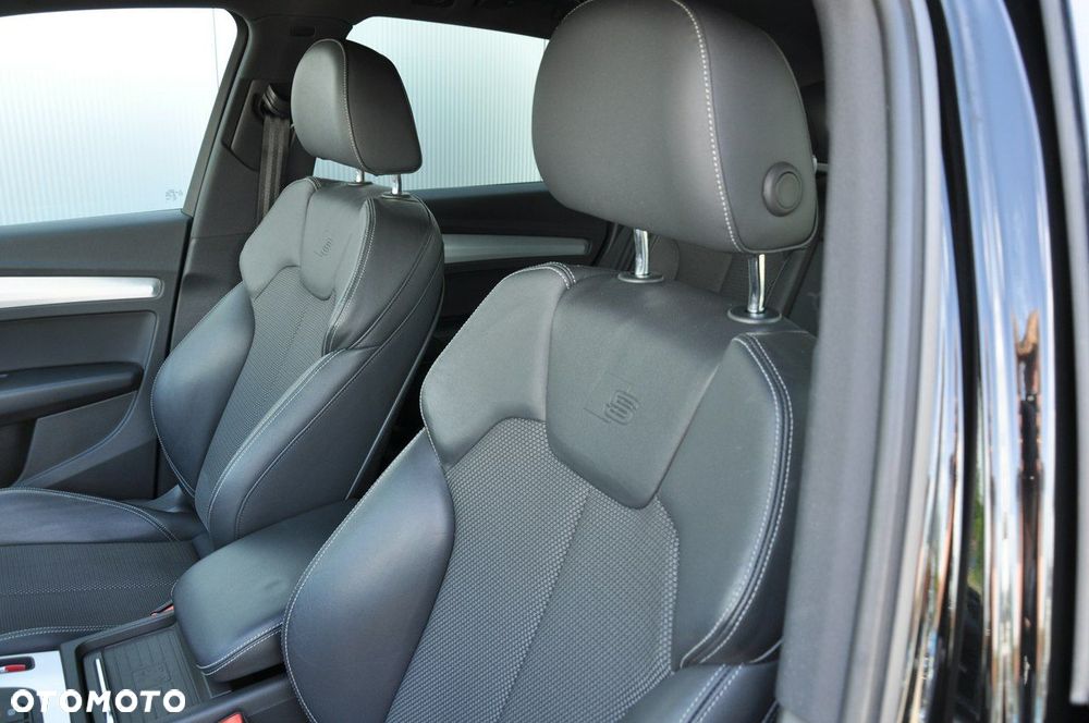 Audi Q5 50 TFSI e Quattro S Line S tronic - 14