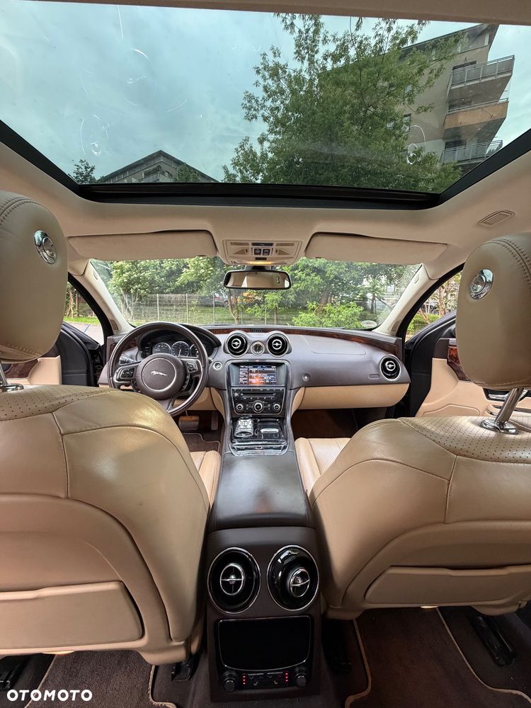 Jaguar XJ 3.0 D V6 Portfolio - 21