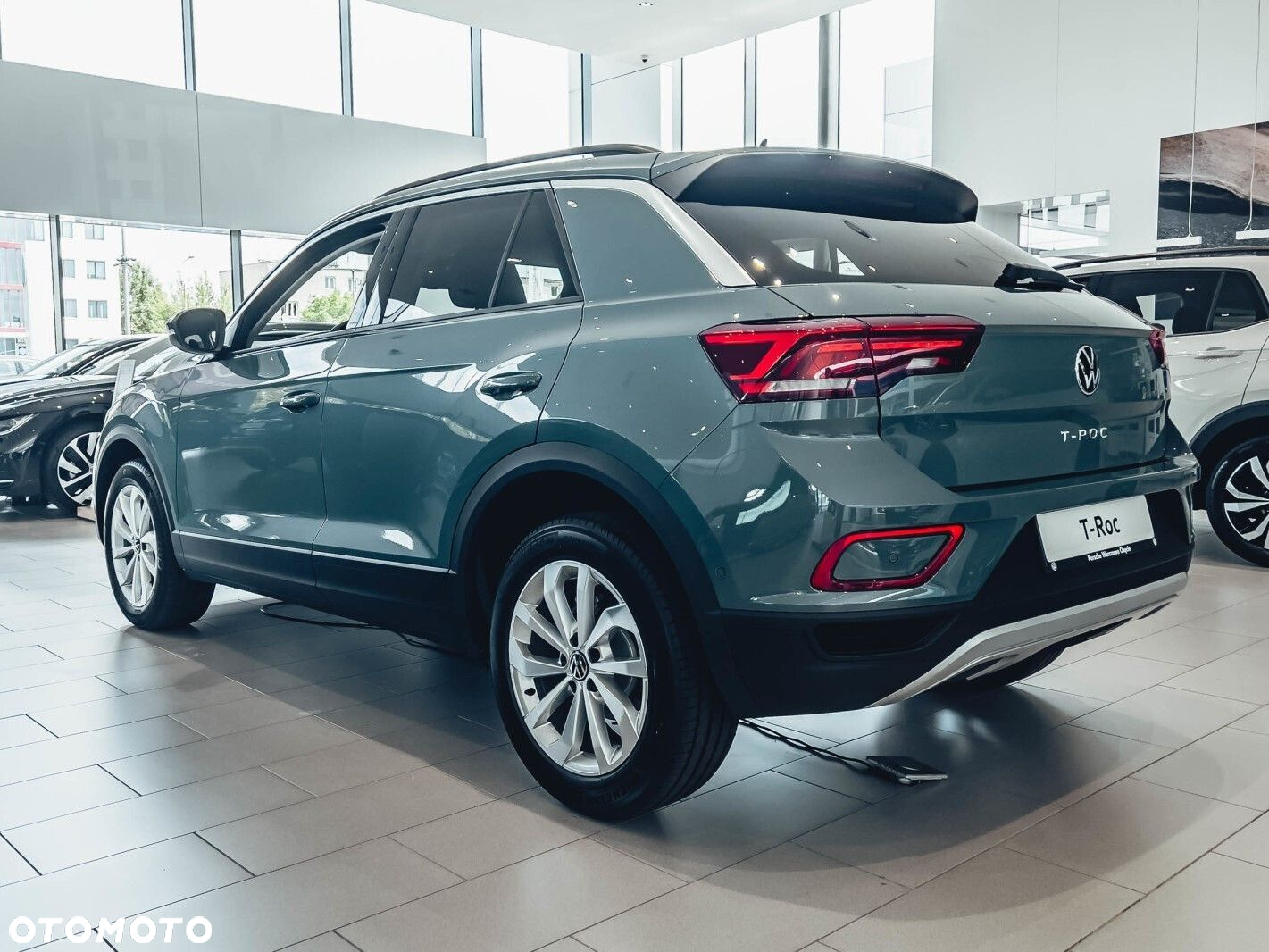 Volkswagen T-Roc - 4