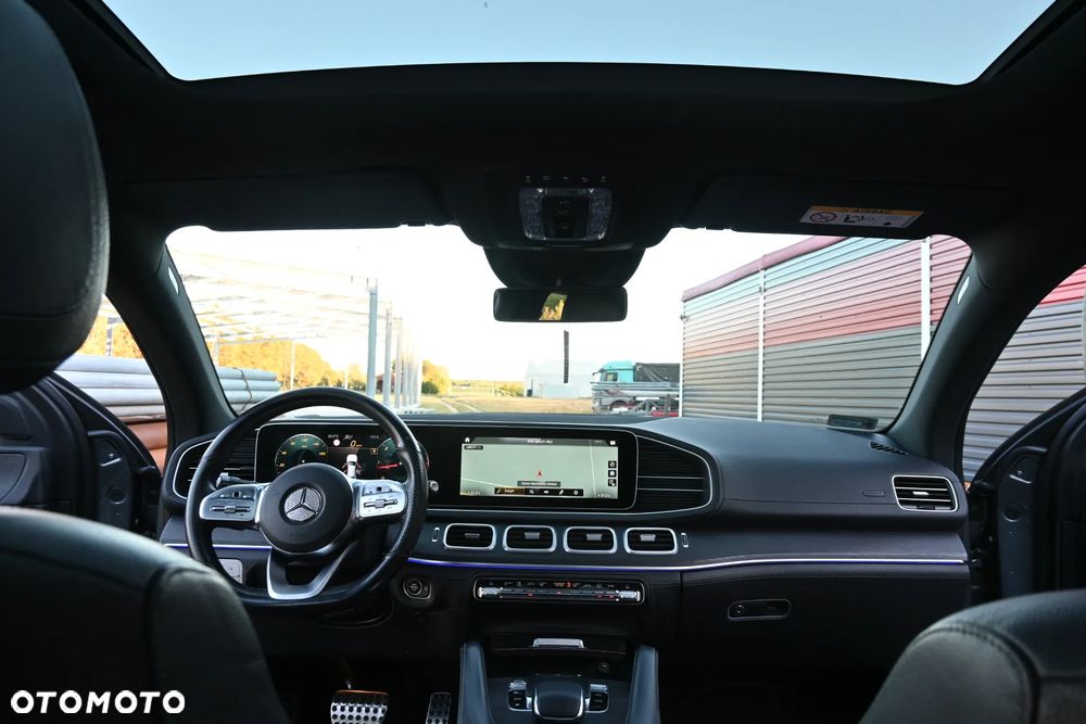Mercedes-Benz GLE - 33