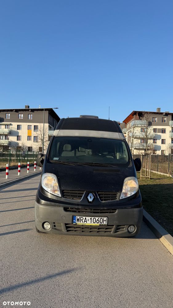 Renault Trafic - 16