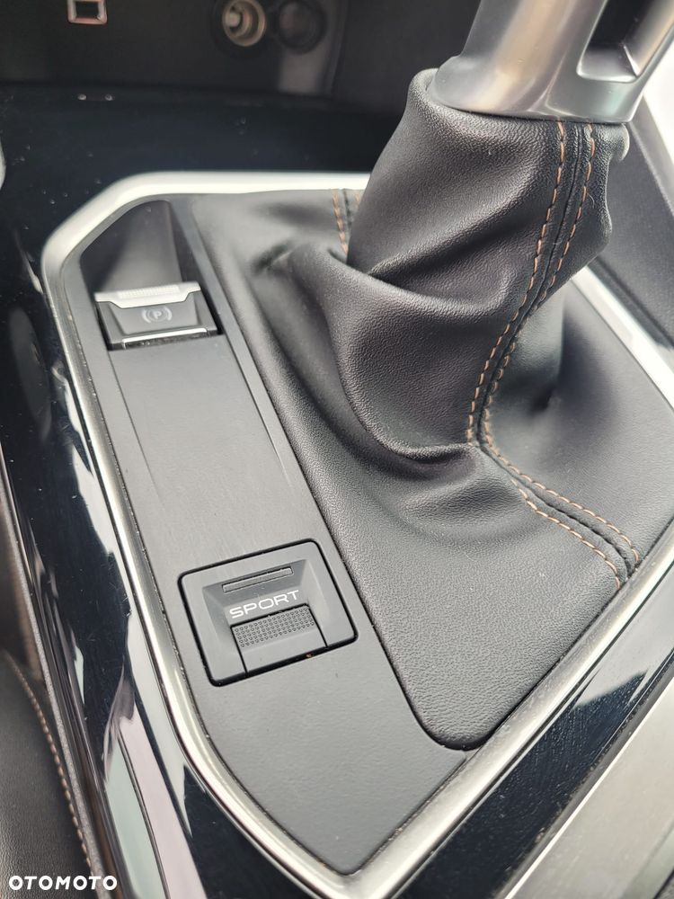 Peugeot 3008 1.5 BlueHDi GT S&S - 13