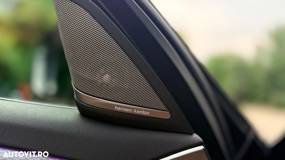 BMW Seria 5 520d xDrive AT - 12