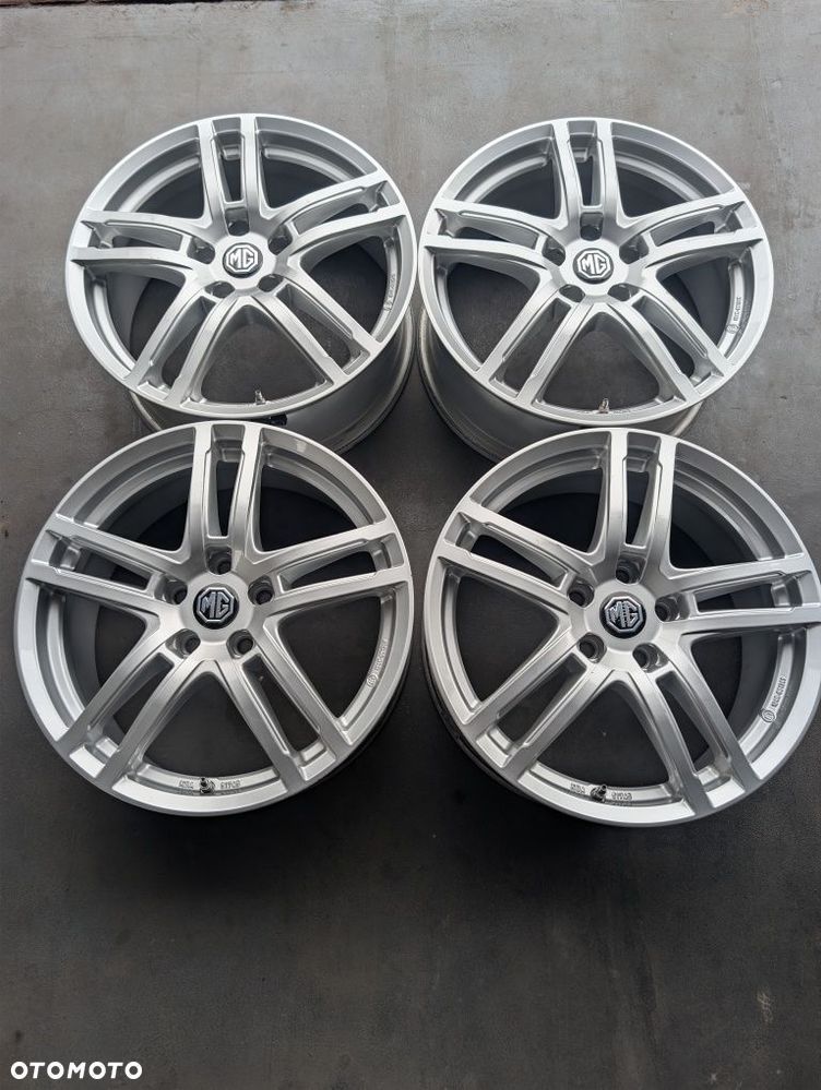FELGI ALUMINIOWE MG HS 7,5" x 18" x 5x112 x 57,1 x ET51
