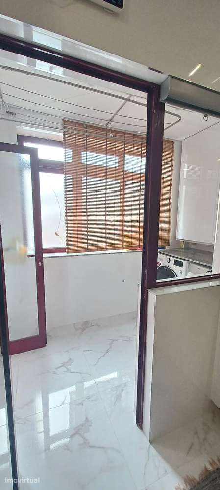 Apartamento, 109 m², Mafamude e Vilar do Paraíso - Grande imagem: 3/38