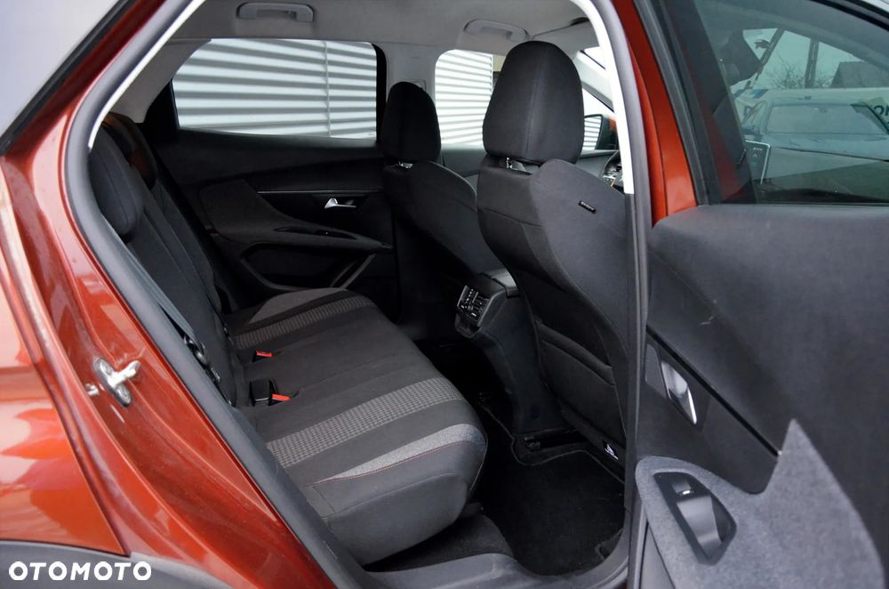 Peugeot 3008 BlueHDi 130 Stop & Start EAT8 Active - 18