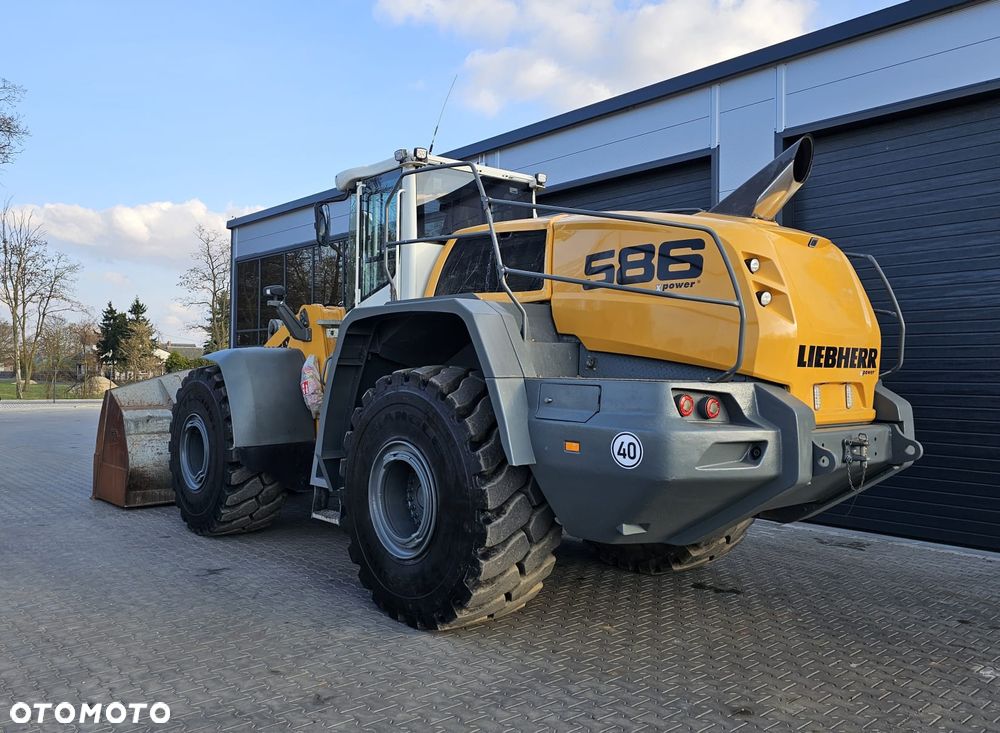 Liebherr L586 XPOWER 2020r - 5