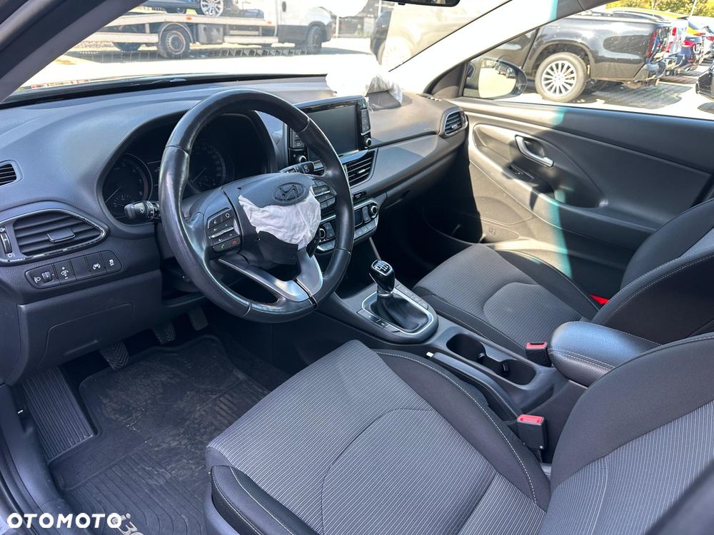 Hyundai i30 - 11