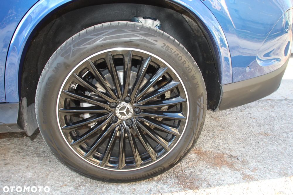 Mercedes-Benz GLC 300 4Matic 9G-TRONIC Edition AMG Line - 19