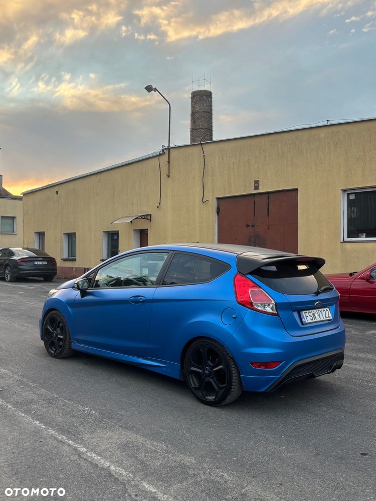 Ford Fiesta - 1