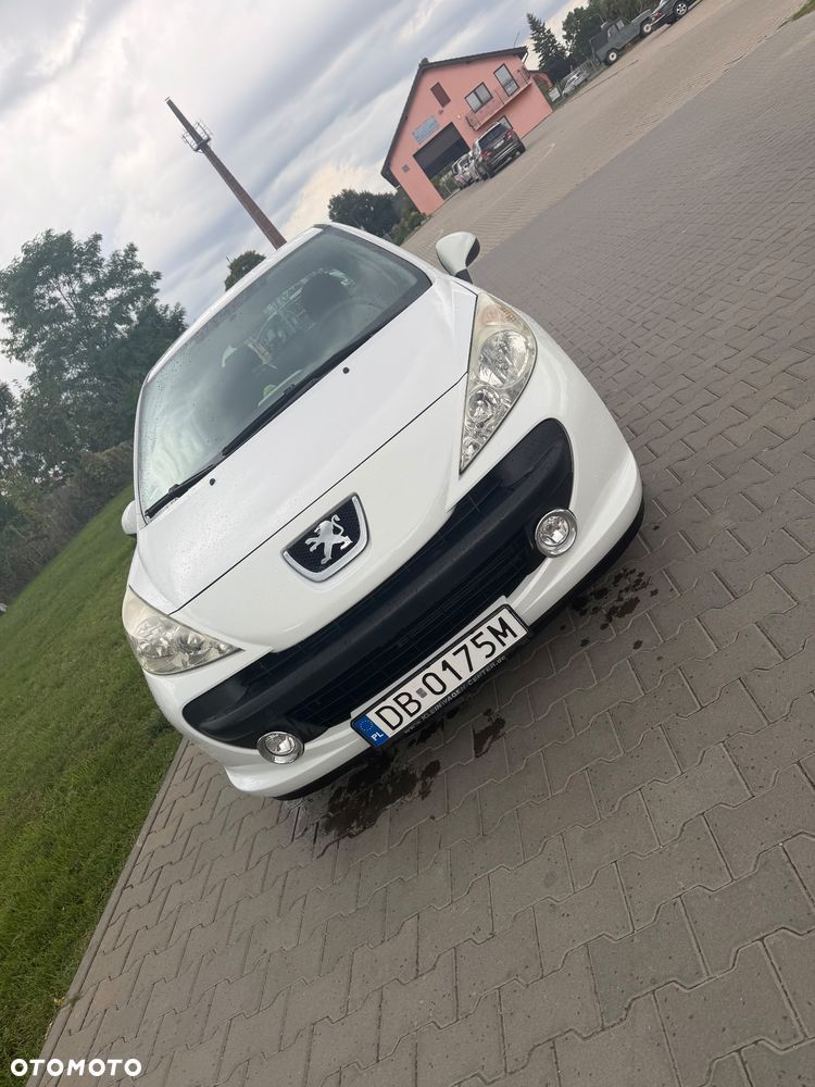 Peugeot 207 1.4 U Move - 1