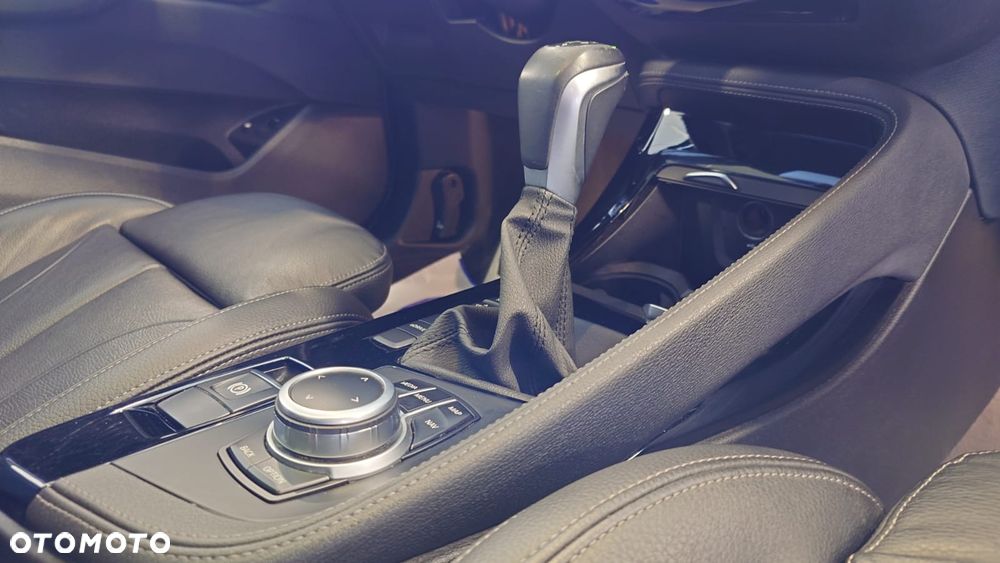 BMW X2 xDrive25e Advantage Plus - 12