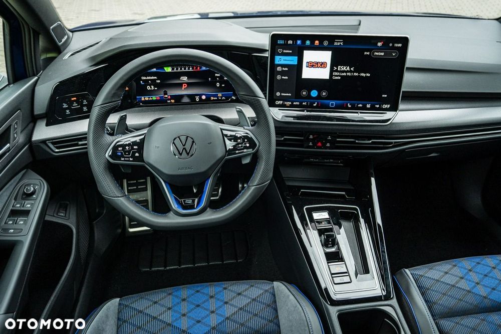 Volkswagen Golf - 35