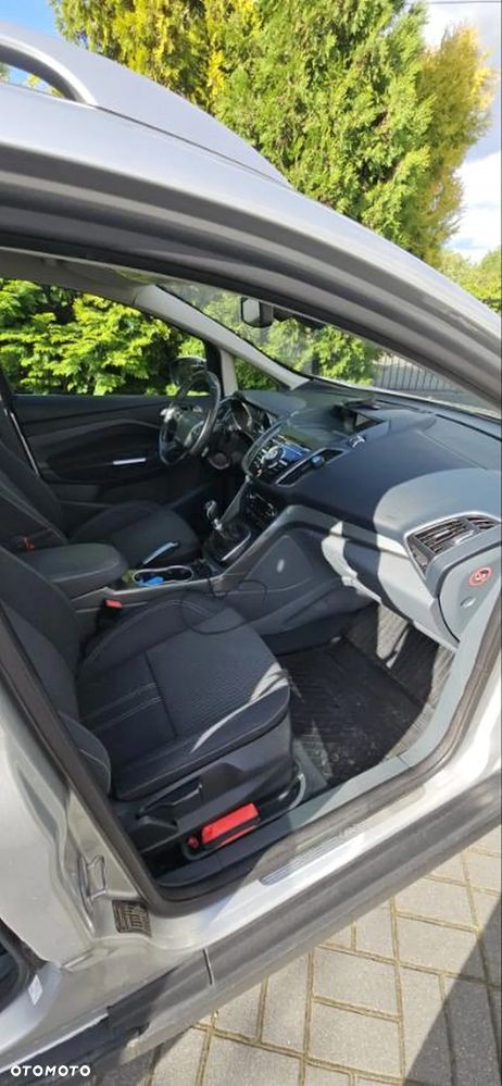 Ford Grand C-MAX 2.0 TDCi Titanium - 22