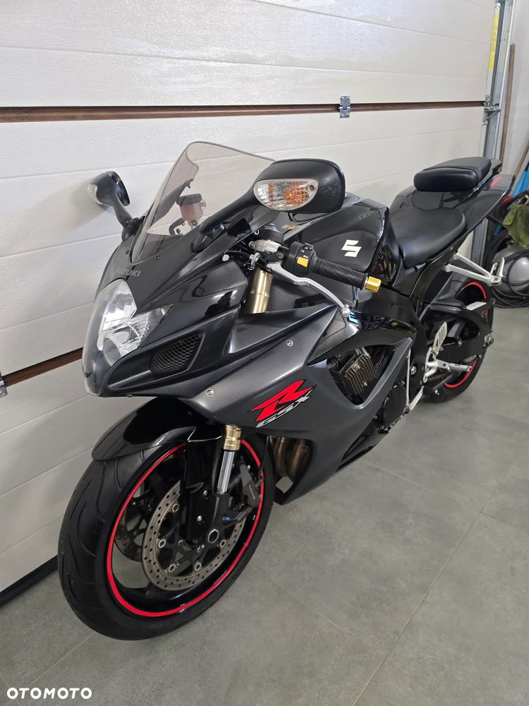 Suzuki GSX-R - 11